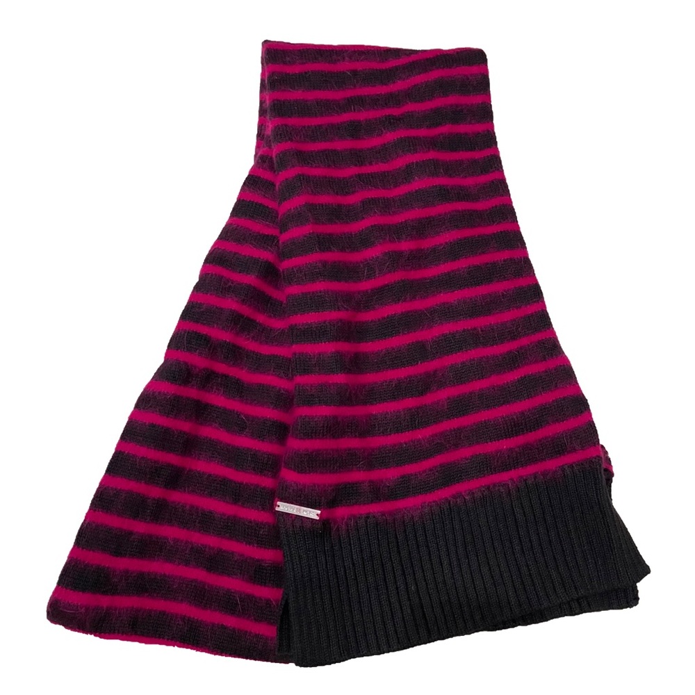 💙💖 Michael Kors Striped Pink Fuzzy Scarf